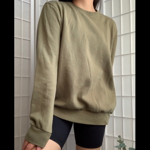 cotton on army green pullover sweatshirt - Picture 3 of 11